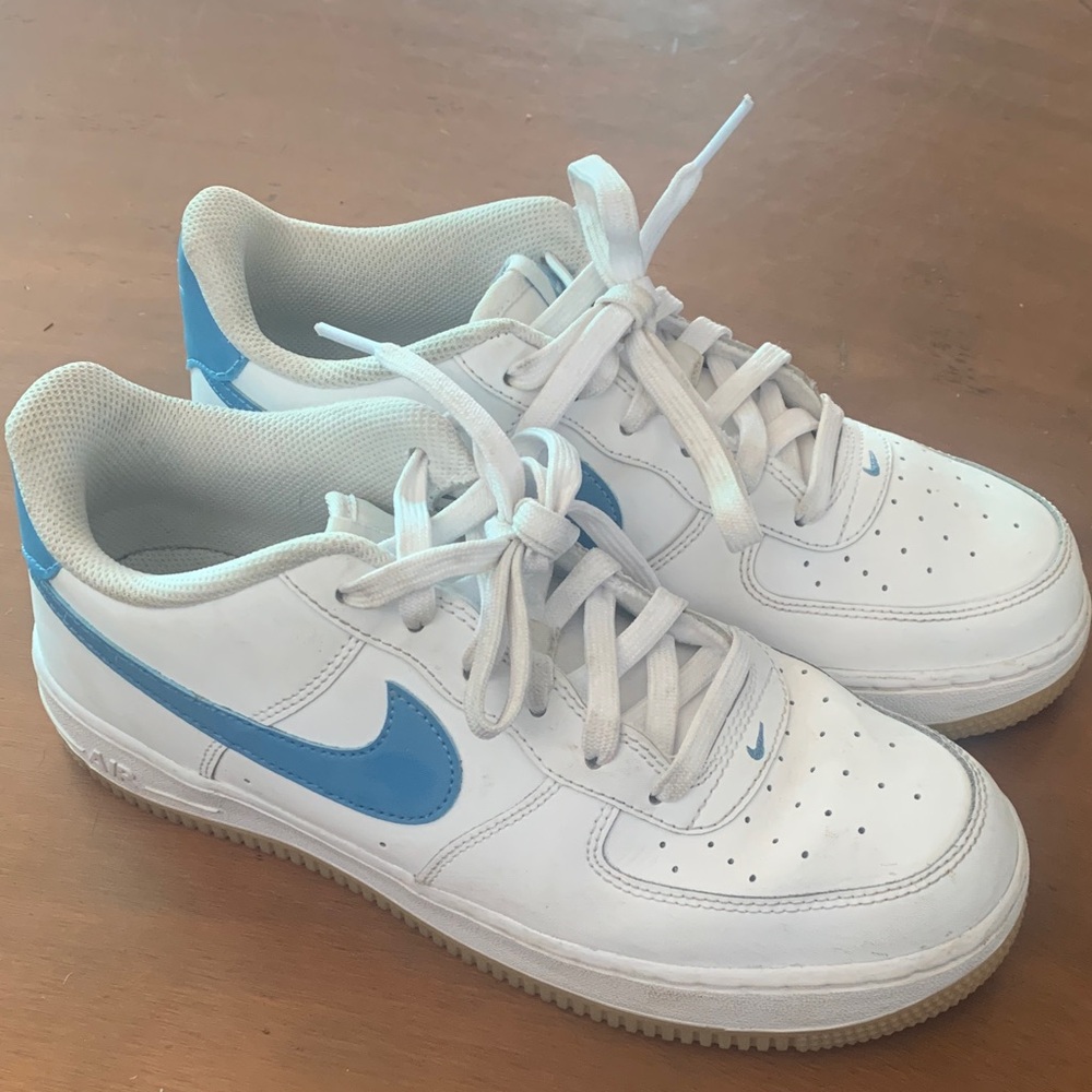 NIKE Air Force 1